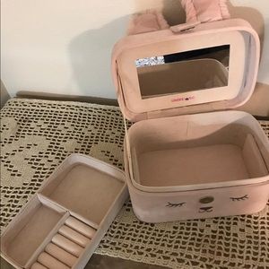 Pink bunny jewelry box